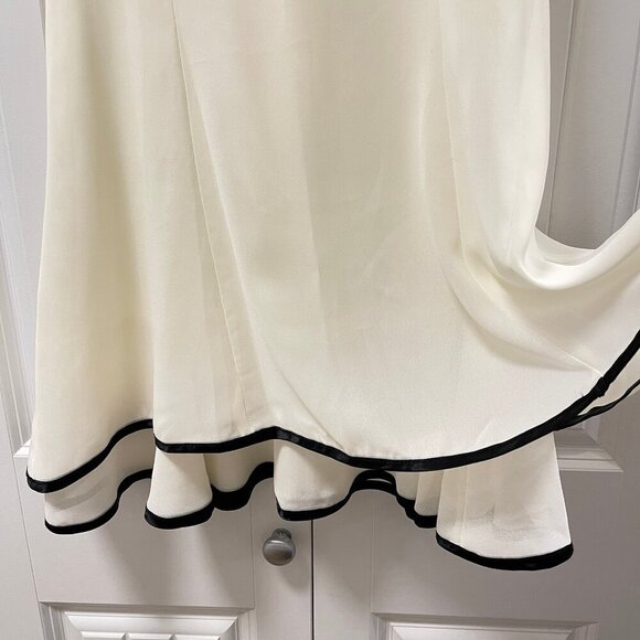 Vintage Tiered Dress with Satin Accents Cream Black – Small - Picture 3 of 9